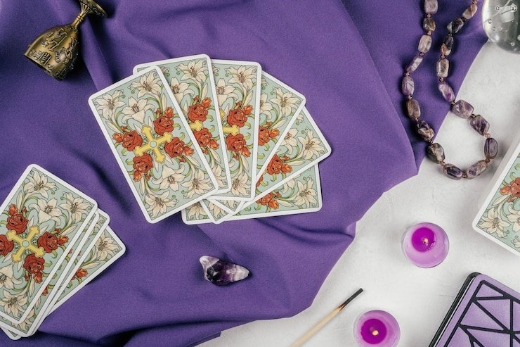 Here are 5 SEO-optimized FAQs and answers for the article How to prepare for psychic reading, using the keyword